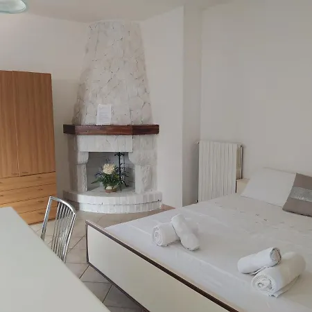 Apartment Casa Latiini 1-2 Pontinia