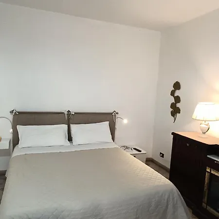 Casa Latiini 1-2 *
